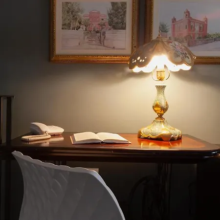 Coclee Palace Bed & Breakfast Salve