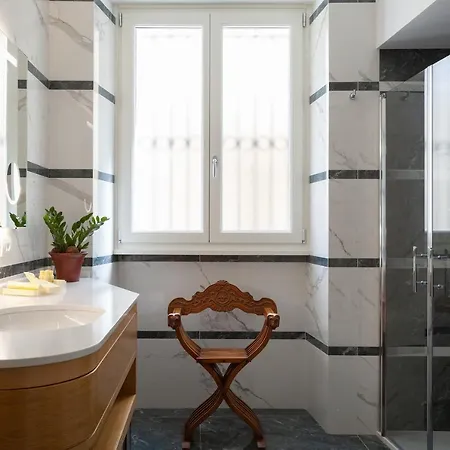 Nocleg ze śniadaniem Coclee Palace