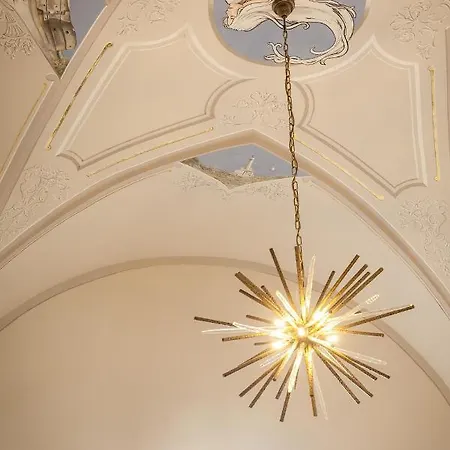 Nocleg ze śniadaniem Coclee Palace Salve