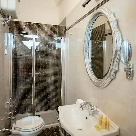 Coclee Palace Nocleg ze śniadaniem Salve