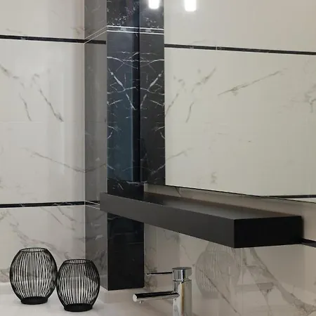 Coclee Palace Nocleg ze śniadaniem Salve