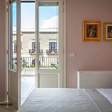 Coclee Palace B&B 살베