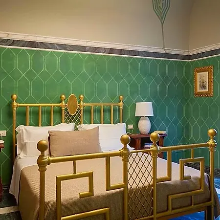 Coclee Palace 4*