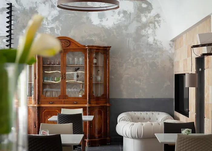 Couette-café Coclee Palace 4*
