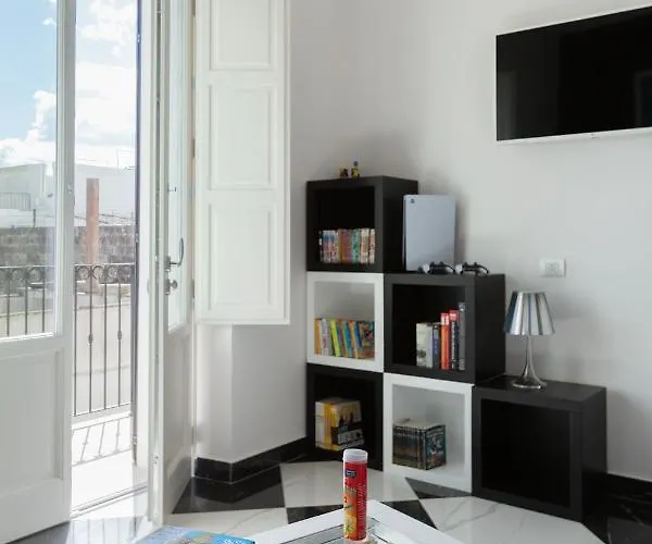 Coclee Palace Couette-café 4*