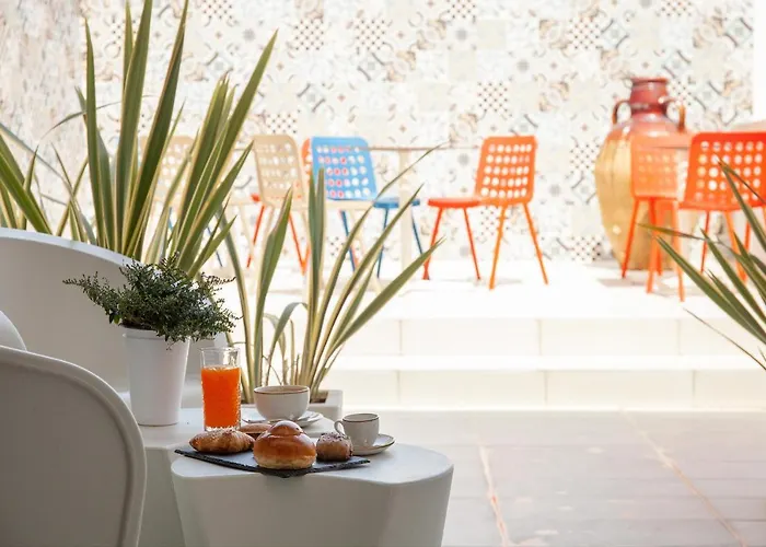 Couette-café Coclee Palace 4*